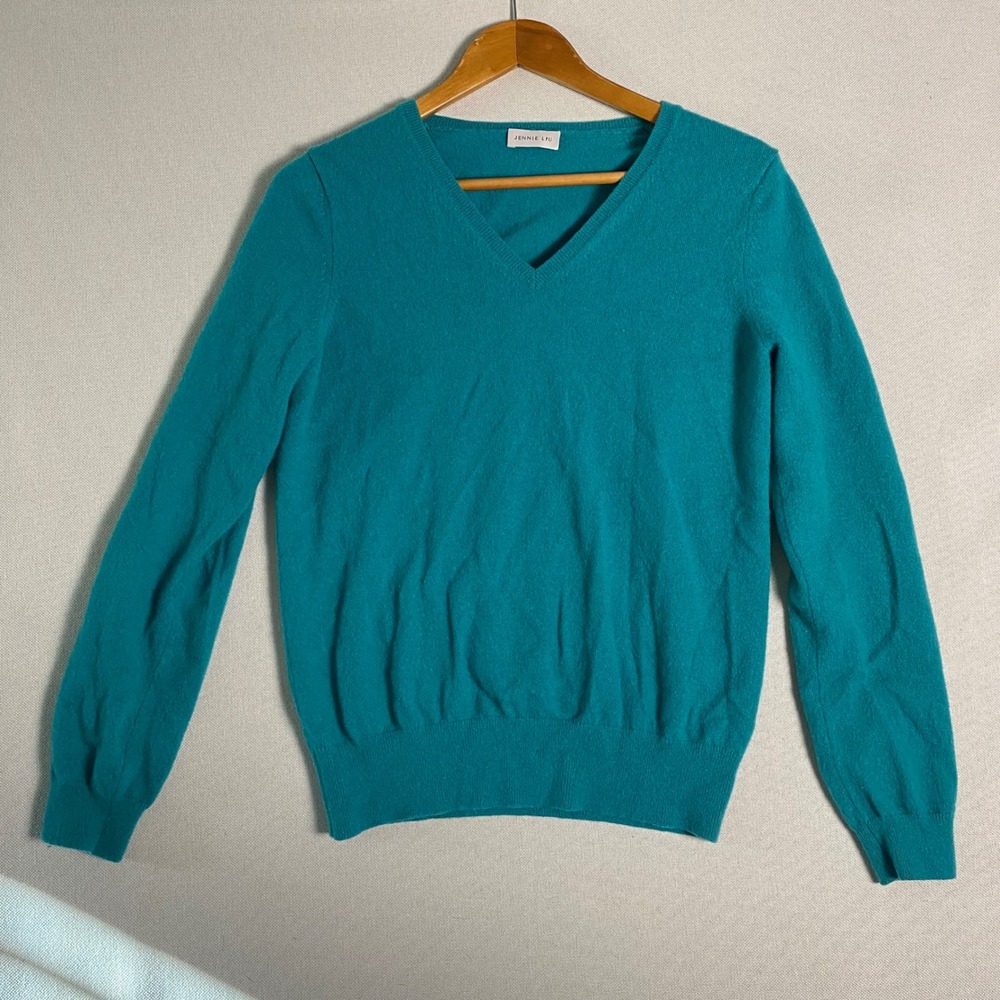 Cashmere Jennie Liu V-Neck‎ Sweater Teal Blue Long Sleeve Knit Pullover